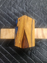 Desert ironwood bottlestopper