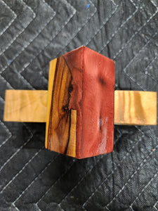 Desert ironwood bottlestopper