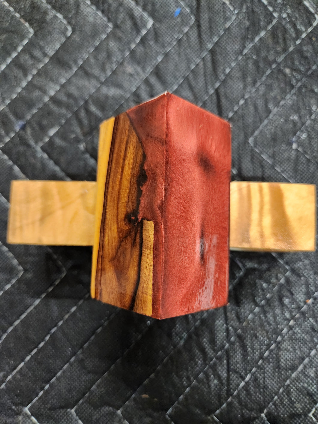 Desert ironwood bottlestopper