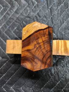 Desert ironwood bottlestopper