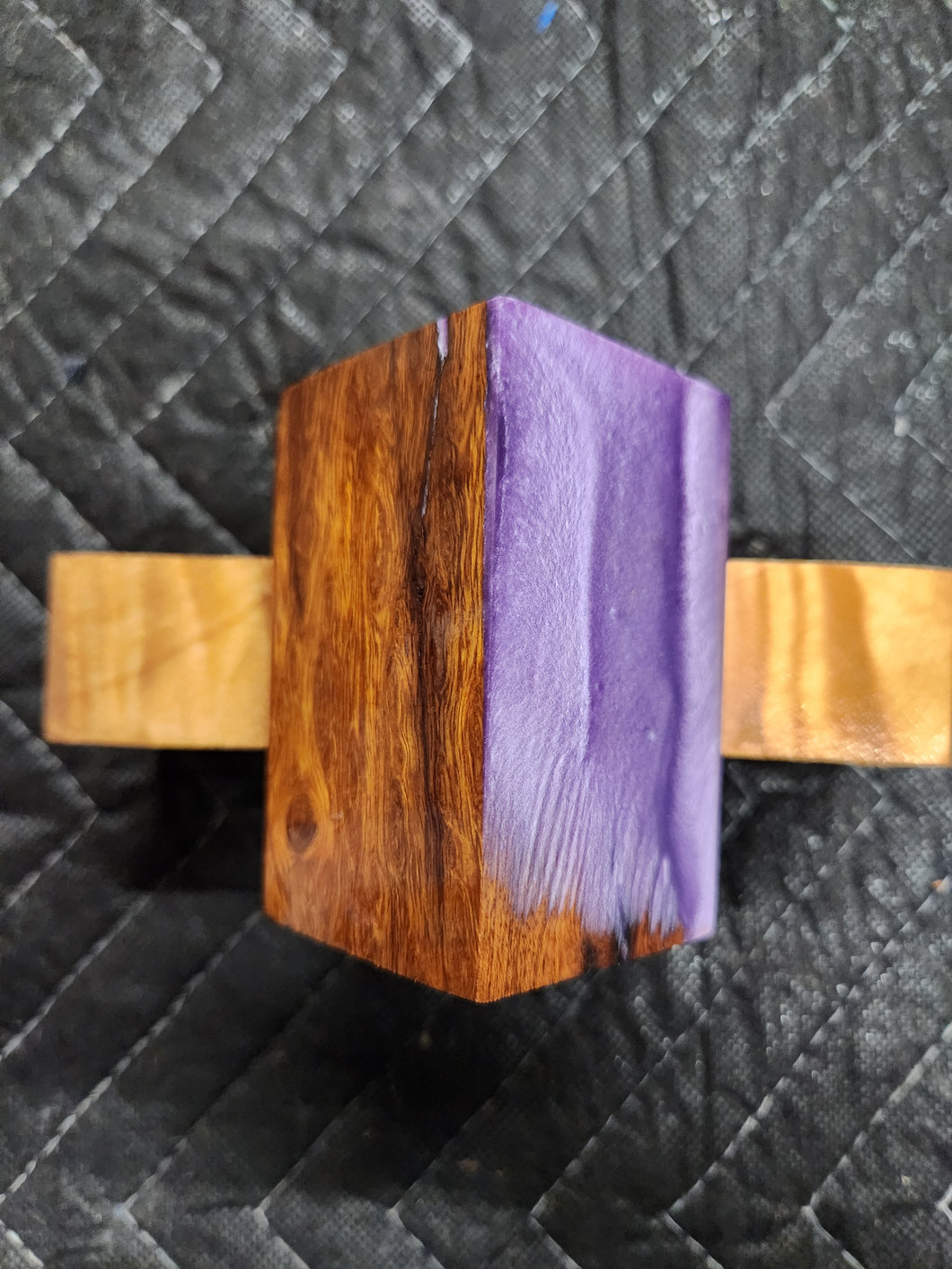 Desert ironwood bottlestopper