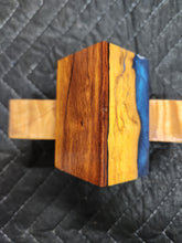 Desert ironwood bottlestopper