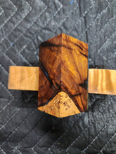 Desert ironwood bottlestopper
