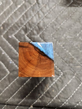 Desert ironwood bottlestopper
