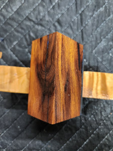Desert ironwood bottlestopper