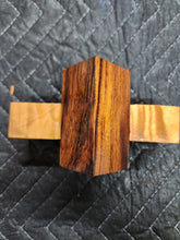 Desert ironwood bottlestopper