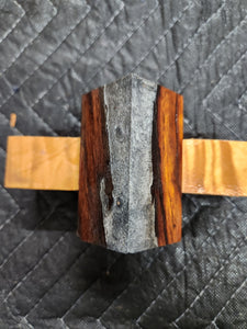 Desert ironwood bottlestopper