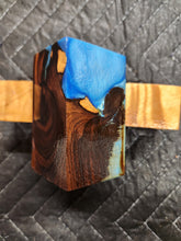 Desert ironwood bottlestopper