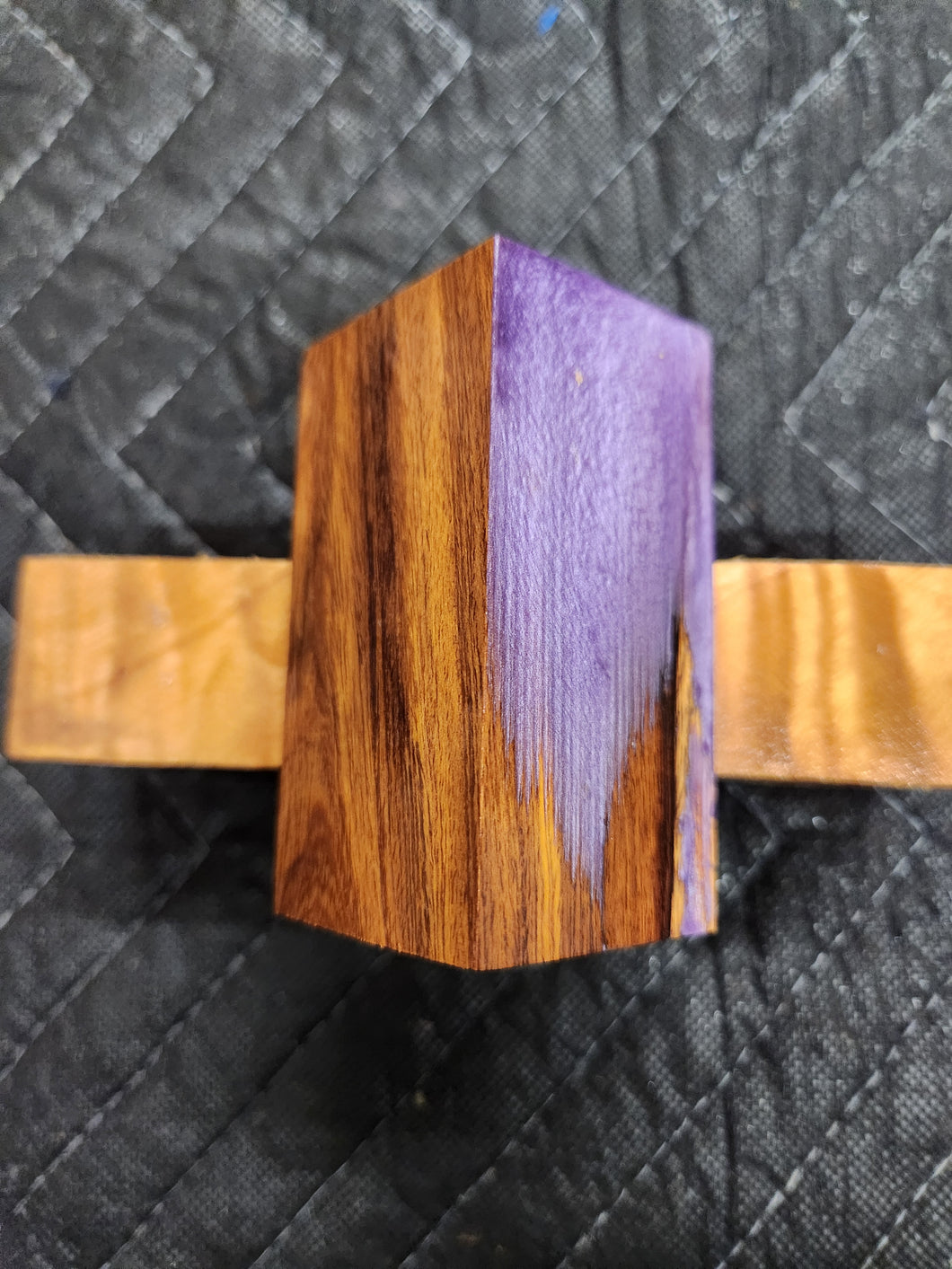 Desert ironwood bottlestopper