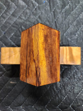 Desert ironwood bottlestopper