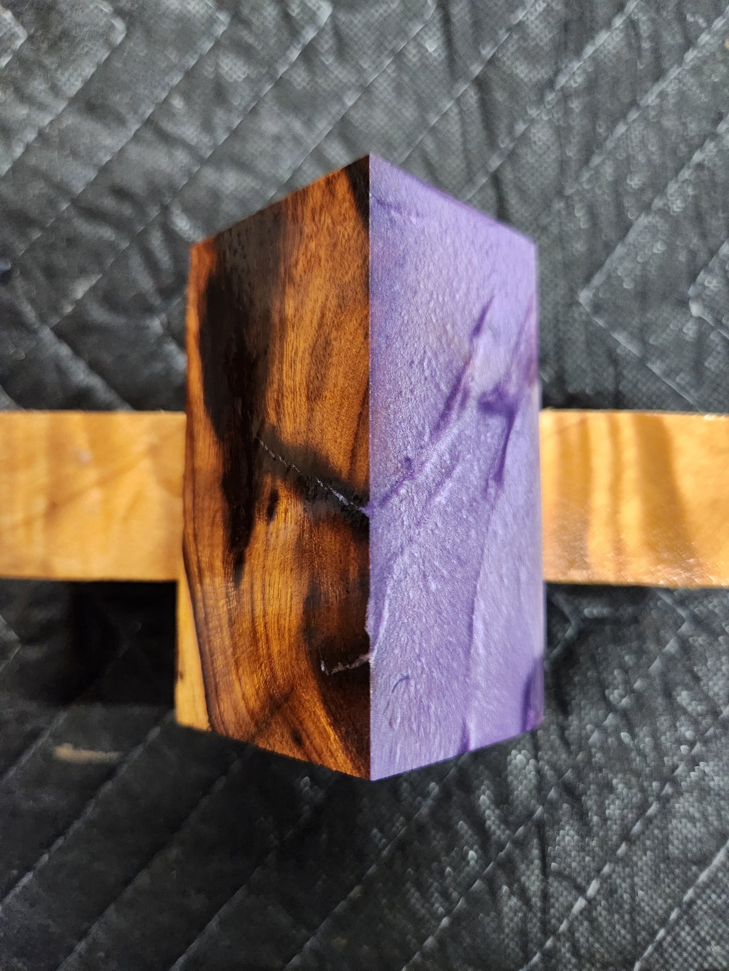 Desert ironwood bottlestopper