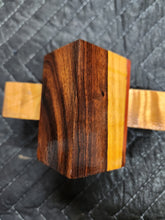 Desert ironwood bottlestopper