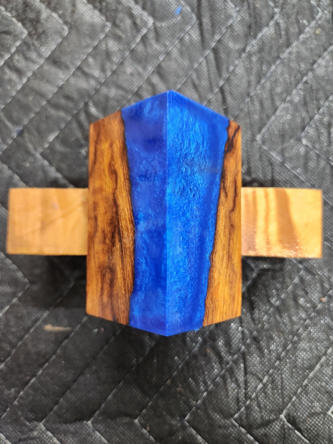 Desert ironwood bottlestopper