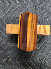 Desert ironwood bottlestopper