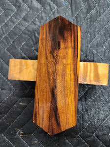 Desert ironwood bottlestopper