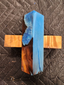 Desert ironwood bottlestopper