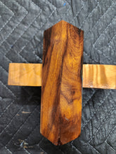 Desert ironwood bottlestopper