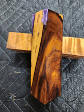 Desert ironwood bottlestopper