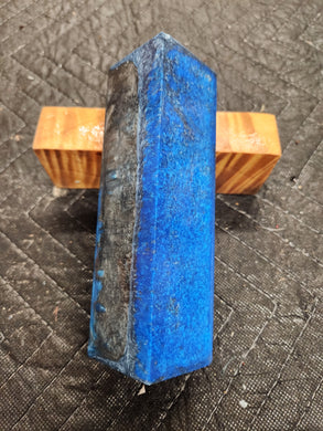 Call block full resin cast