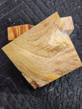 Indian Rosewood Turkey Pot