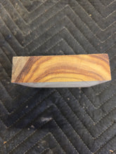 Indian Rosewood Turkey Pot
