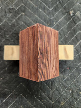 Camatillo Bottlestopper