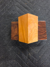 Apricot Bottlestopper