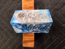 Pinecones Hybrid Bottlestopper