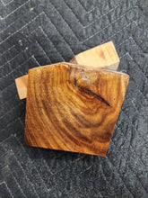 Indian Rosewood Turkey Pot