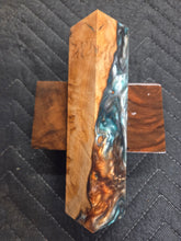 Yellow Box Burl Hybrid Call Block