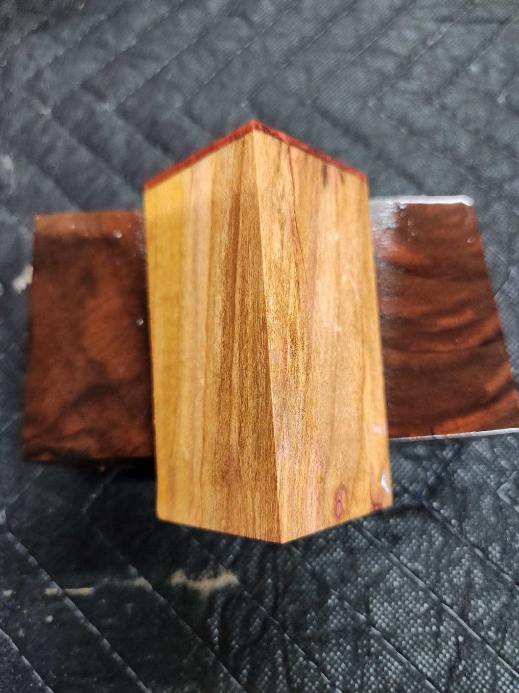 Wild Plum Bottlestopper