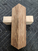 Andira
