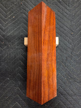 Pau Rosa Peppermill