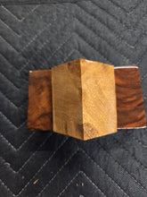 Canxan Negro Burl Bottlestopper