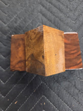 Canxan Negro Burl Bottlestopper