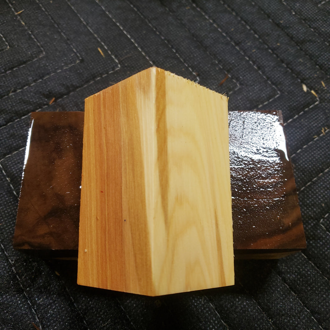 Utah juniper bottlestopper
