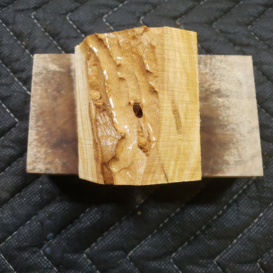 Casting Apricot bottlestopper